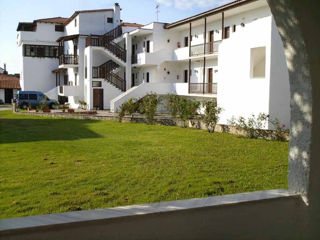 Golden Beach Koukounaries Ngoại thất bức ảnh